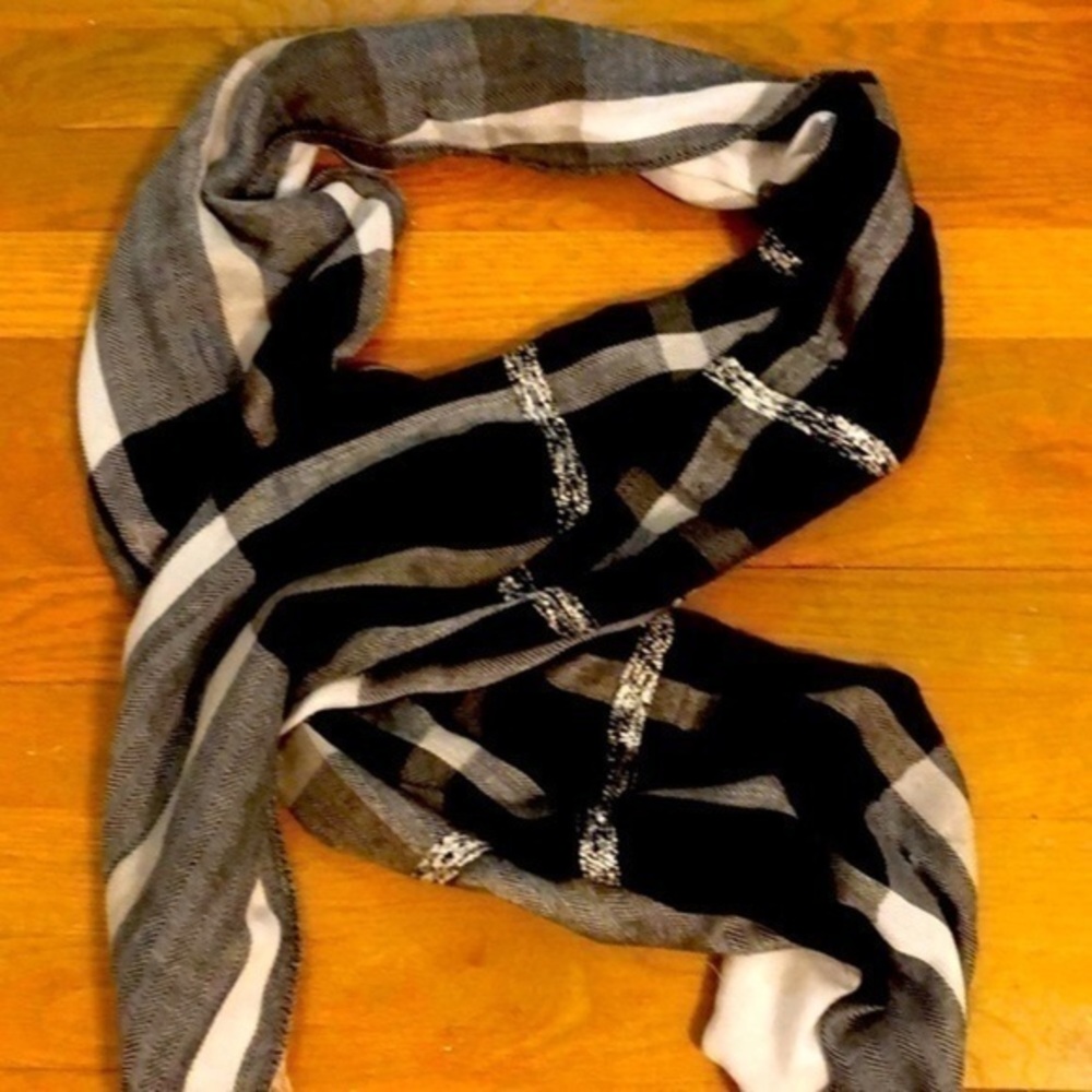 Black gray White tan checkered scarf